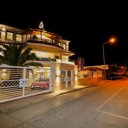 Hotel Mimani Berat Eksteriør billede